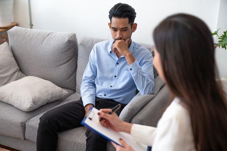 A Guide to Therapy for Histrionic Personality Disorder 2 iStock 1163351013.2405031102550
